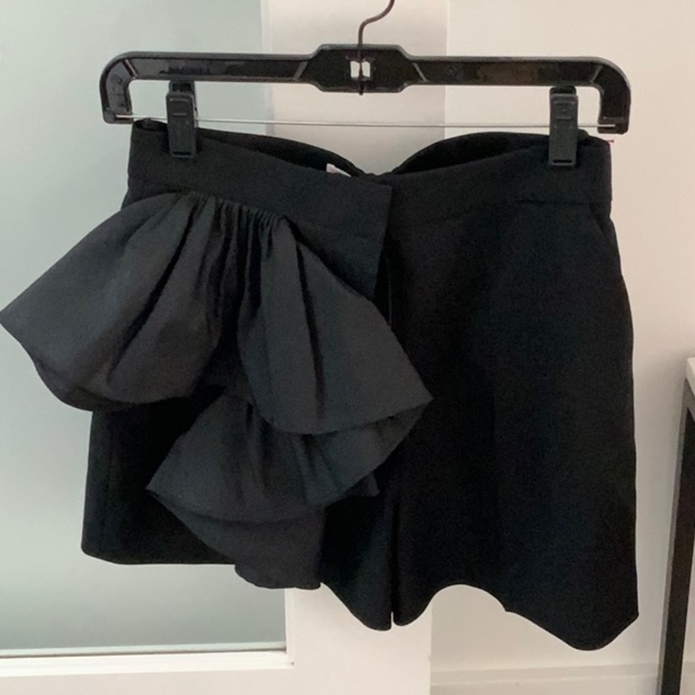 Alexander McQueen ruffle detail high-waist shorts